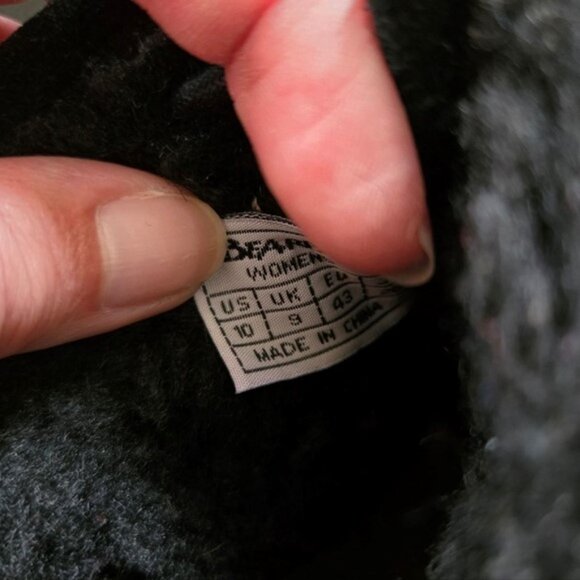 NWOT BEARPAW Astonia Black Suede Sheepskin Lined Wedge Lace Bootie Size 10 - Picture 8 of 9